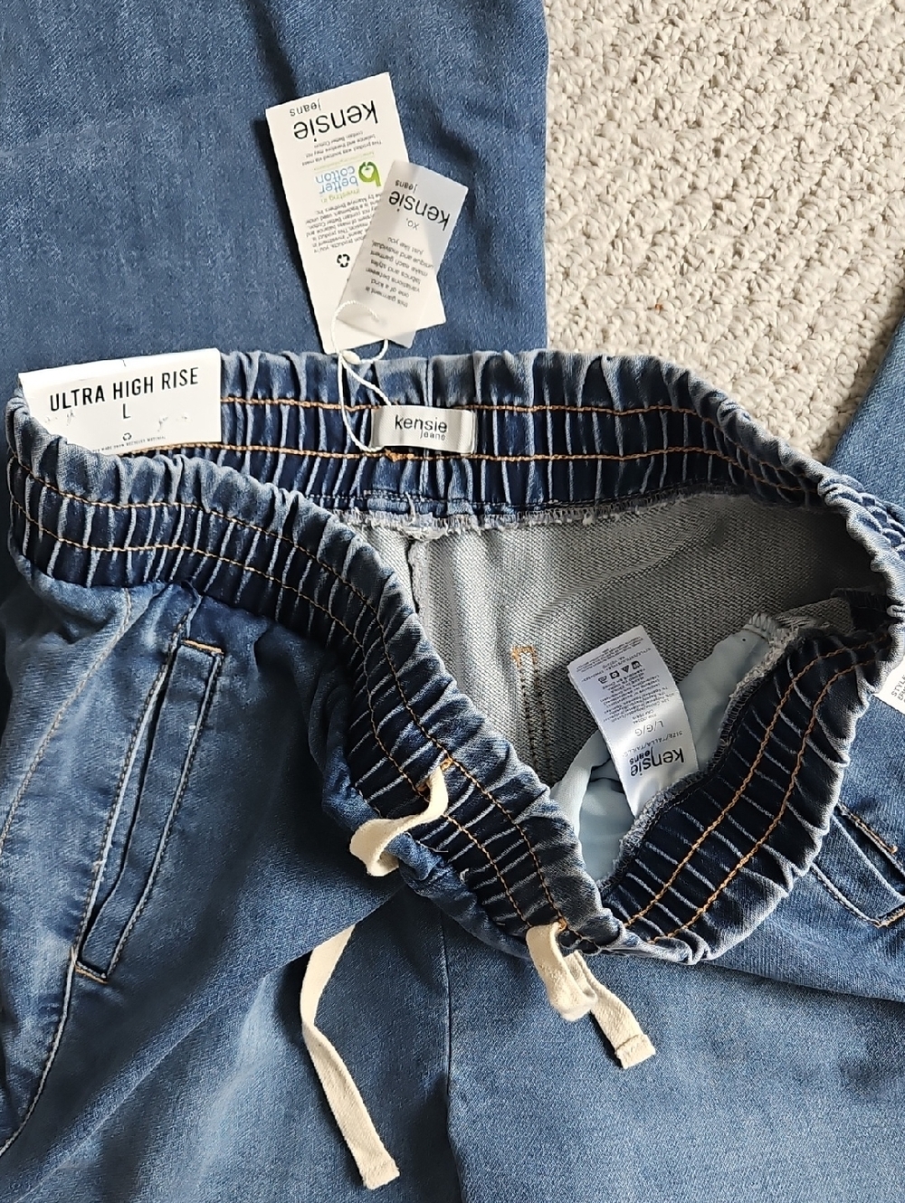 Kensie Relaxed Wide Leg Women Jeans with Drawstring - Picture 7 of 12